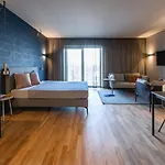 Ipartment Frankfurt Airport Hotel 4*