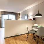 Hotel Ipartment Frankfurt Airport 4*