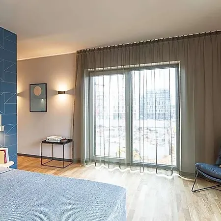 Ipartment Frankfurt Airport 4*