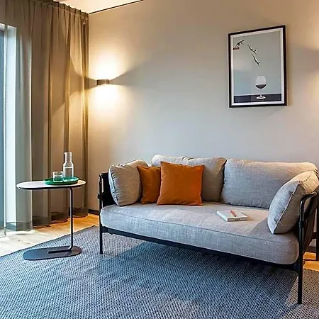 Ipartment Frankfurt Airport Szálloda 4*