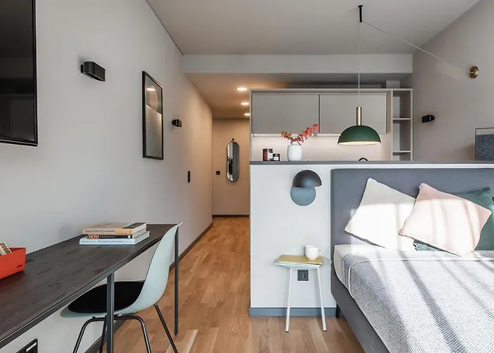 Ipartment Frankfurt Airport 4* فرانكفورت