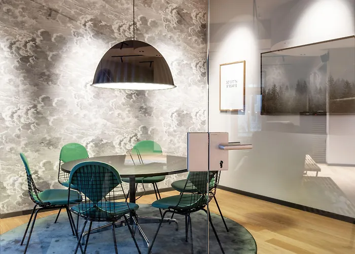 Ipartment Frankfurt Airport 호텔 4*