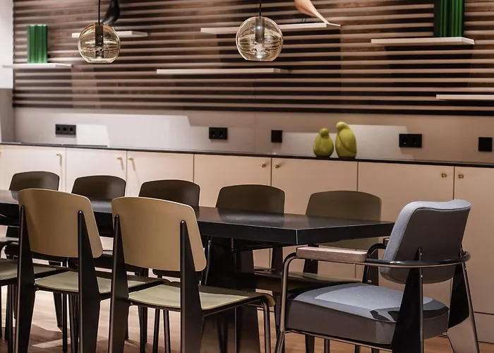 Ipartment Frankfurt Airport 4* 프랑크푸르트