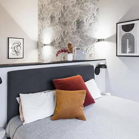 Ipartment Frankfurt Airport 4*