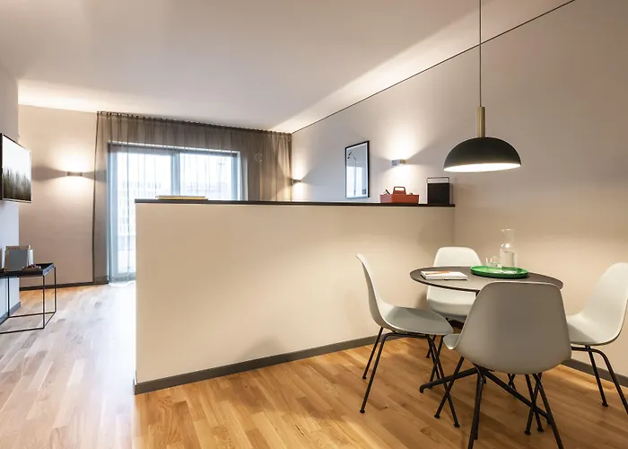 Hotel Ipartment Frankfurt Airport 4*